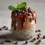 Mint Chocolate Chip Overnight Oats Recipe