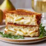 Cinnamon Sugar Brie and Apple Grilled Cheese Recipe