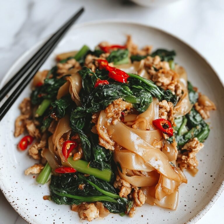 Mouthwatering Pad See Ew: A Homemade Thai Delight Recipe