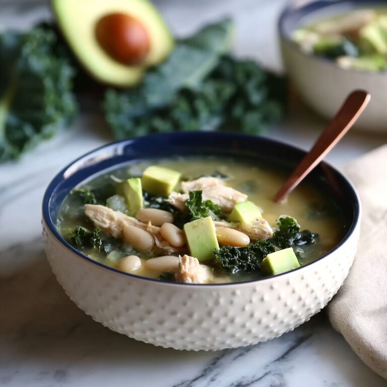 Chicken and Kale White Bean Chili Recipe